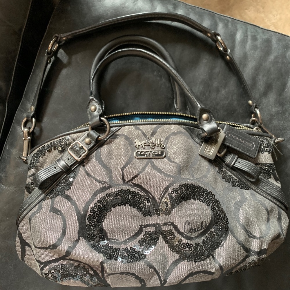 Coach Sequenced Mint Condition Holiday Shoulder B… - image 1